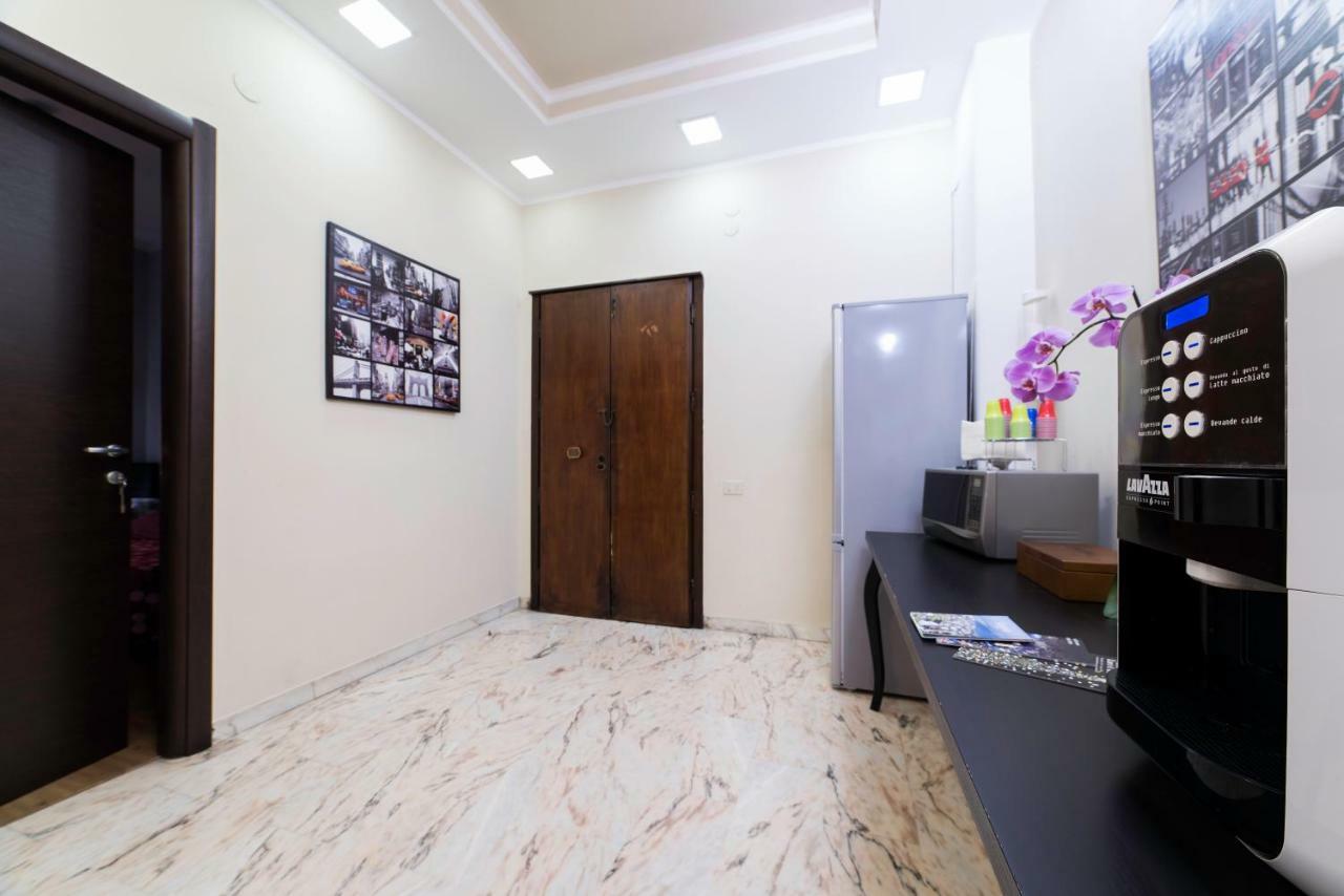 סלרנו B&B In Centro 33 מראה חיצוני תמונה